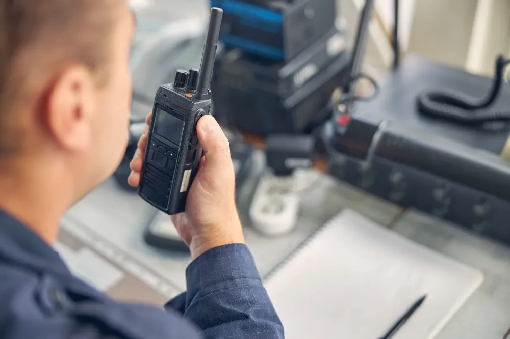walkie talkie